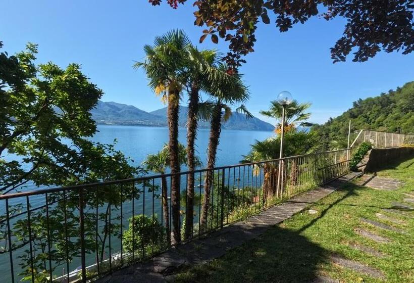 مبيت وإفطار Villa Angelina Guest House