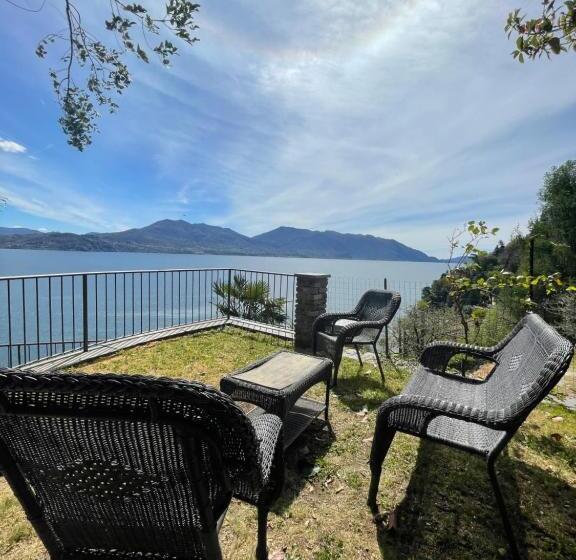 مبيت وإفطار Villa Angelina Guest House