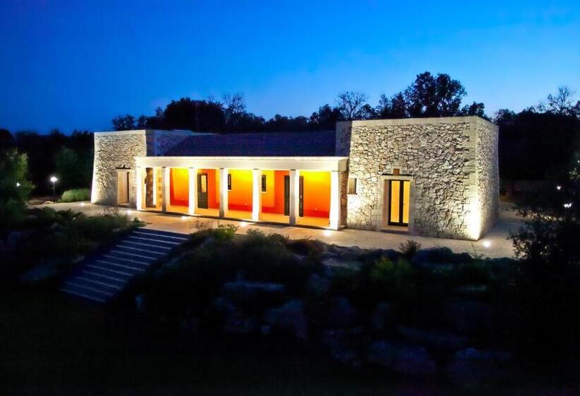 Отель Agriturismo La Collina Degli Ulivi