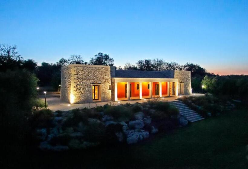 Отель Agriturismo La Collina Degli Ulivi