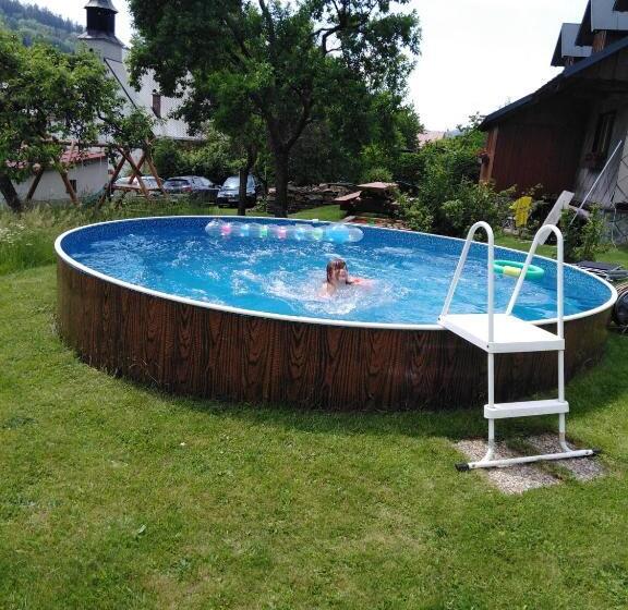 پانسیون Chalupa U Novotných