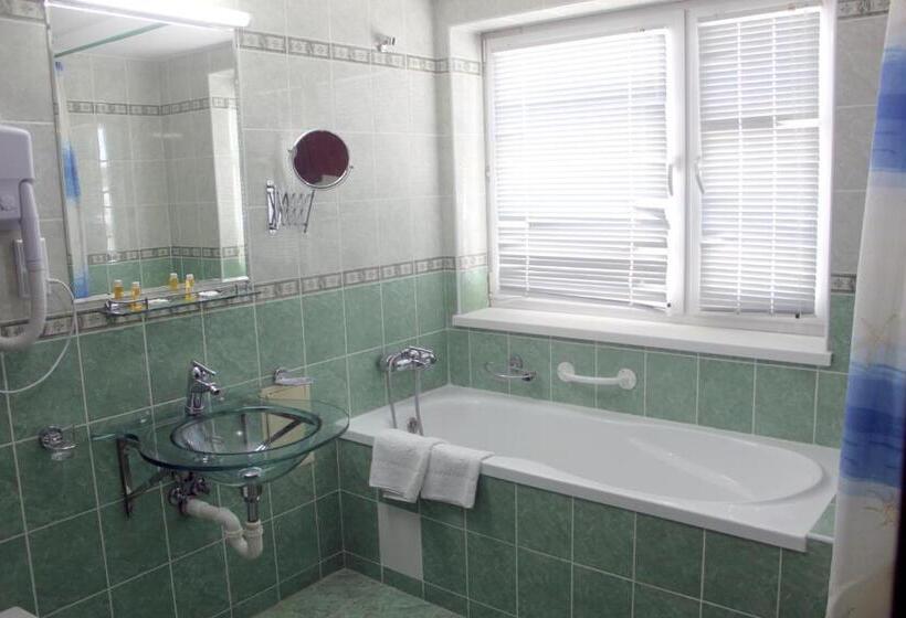 فندق Grand Bukhara