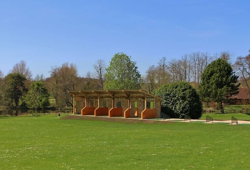 호텔 Donnington Grove Country Club