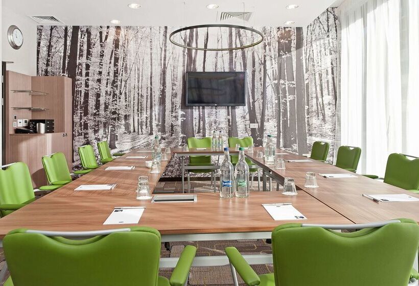 هتل Hampton By Hilton London Waterloo