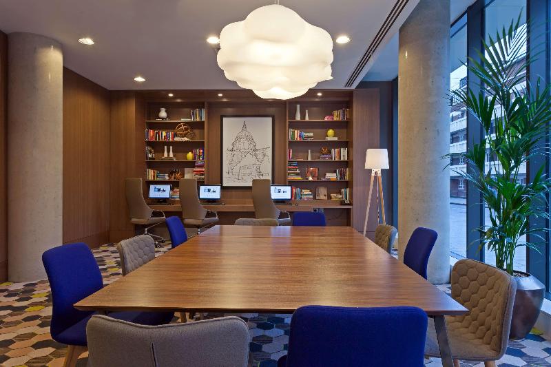 هتل Hampton By Hilton London Waterloo