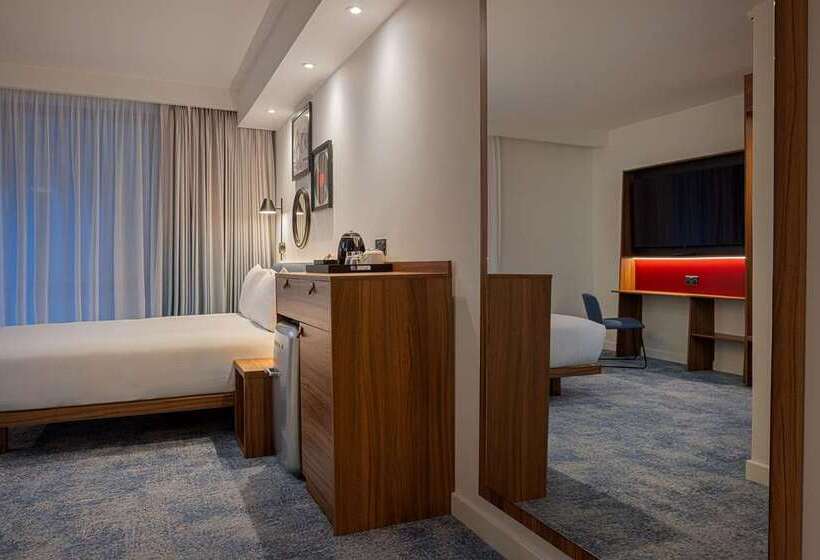 هتل Hampton By Hilton London Waterloo