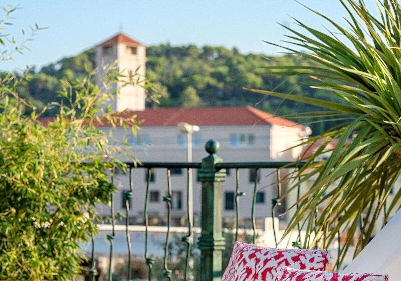 Heritage Hotel Tisno