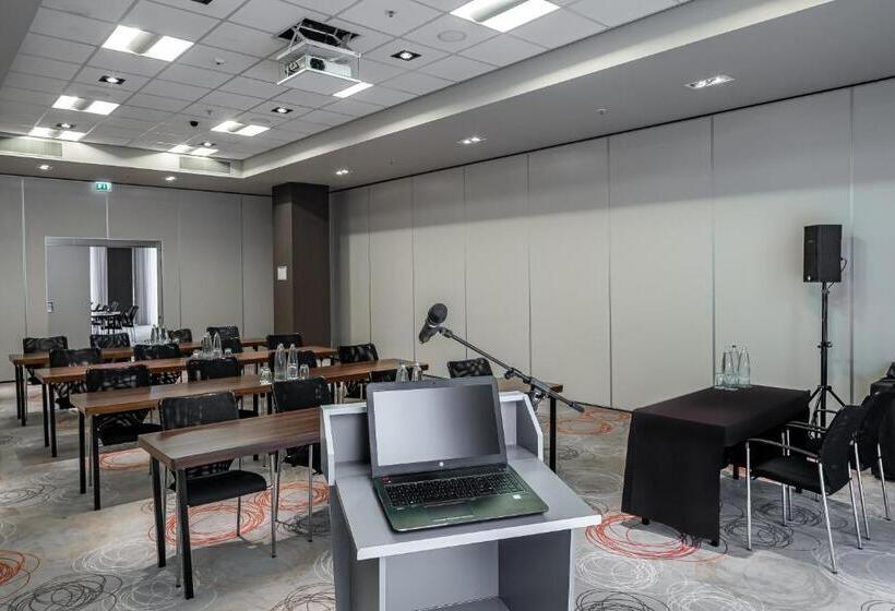 هتل Holiday Inn Amsterdam   Arena Towers, An Ihg