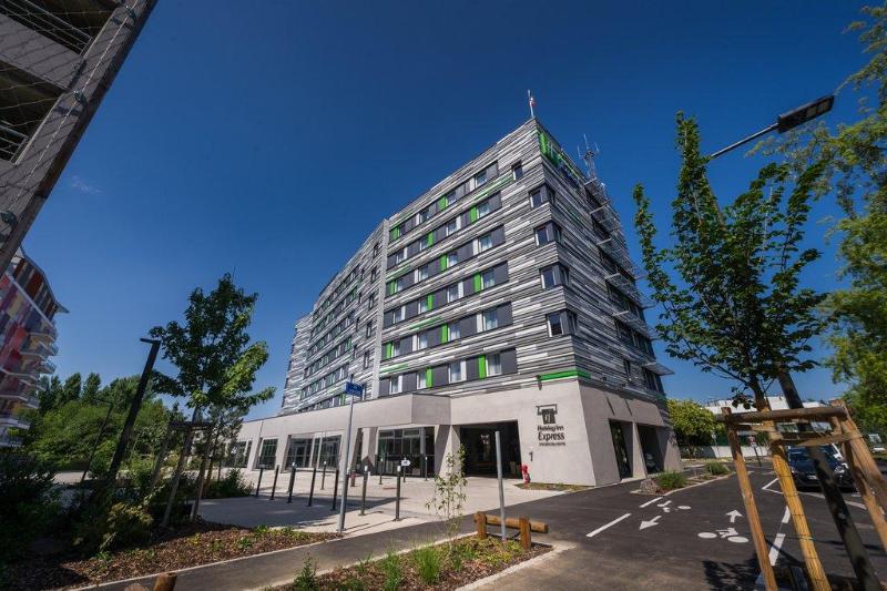 هتل Holiday Inn Express Strasbourg Centre, An Ihg