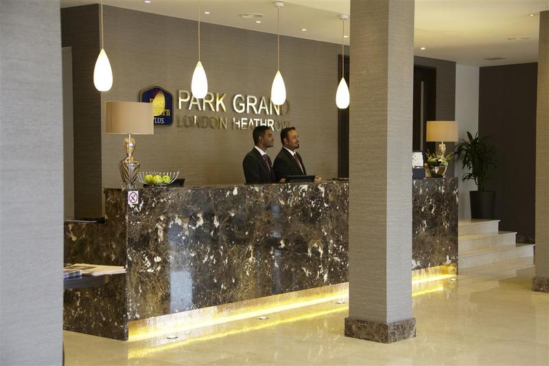 فندق Park Grand Heathrow