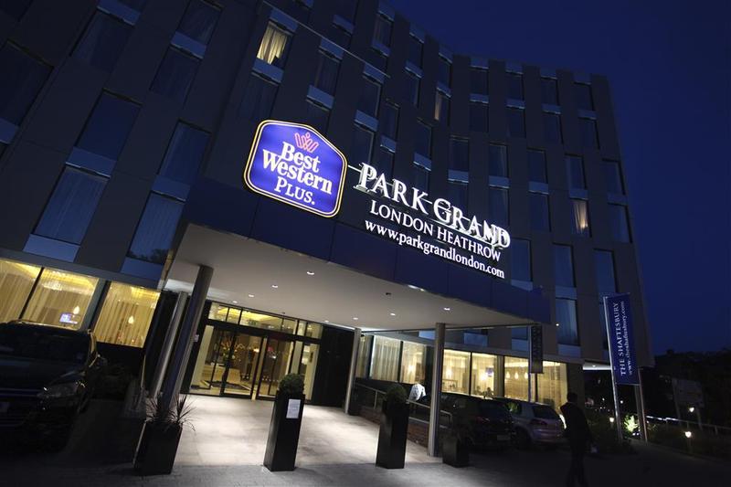 فندق Park Grand Heathrow