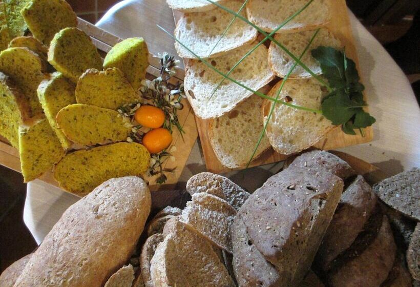 田舎風ホテル Agriturismo Il Felciaione