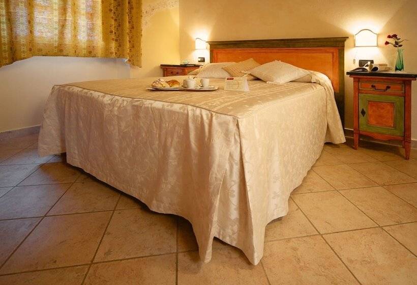 田舎風ホテル Agriturismo Il Felciaione