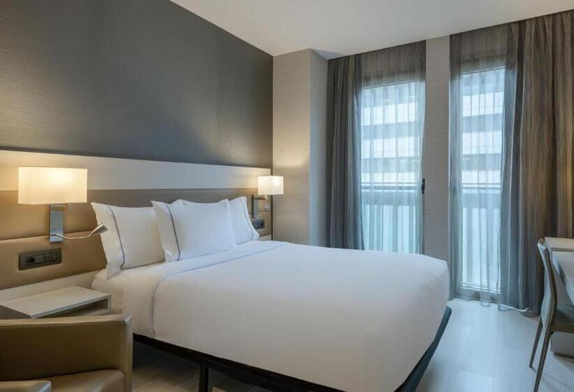 Отель SH Colón Valencia