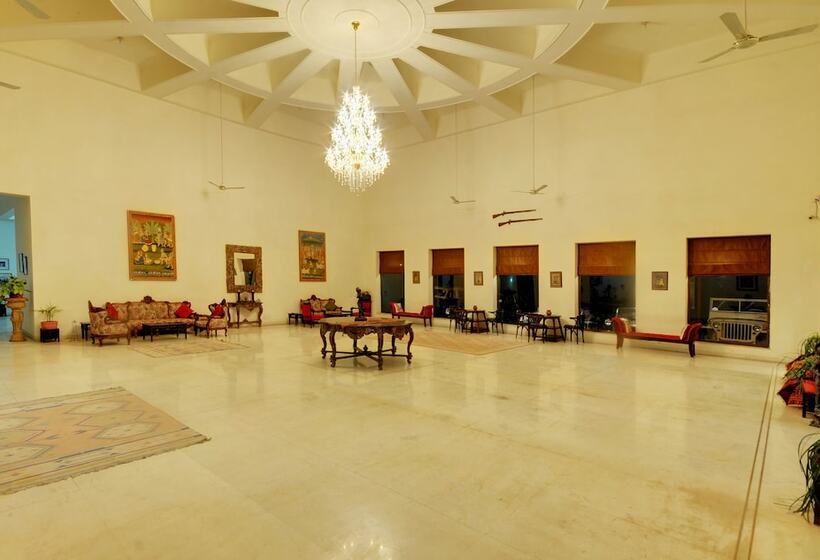 فندق The Hadoti Palace Bundi