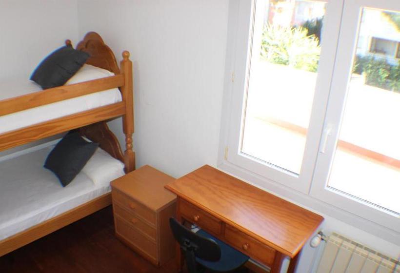 Agi Riu Segre Villa