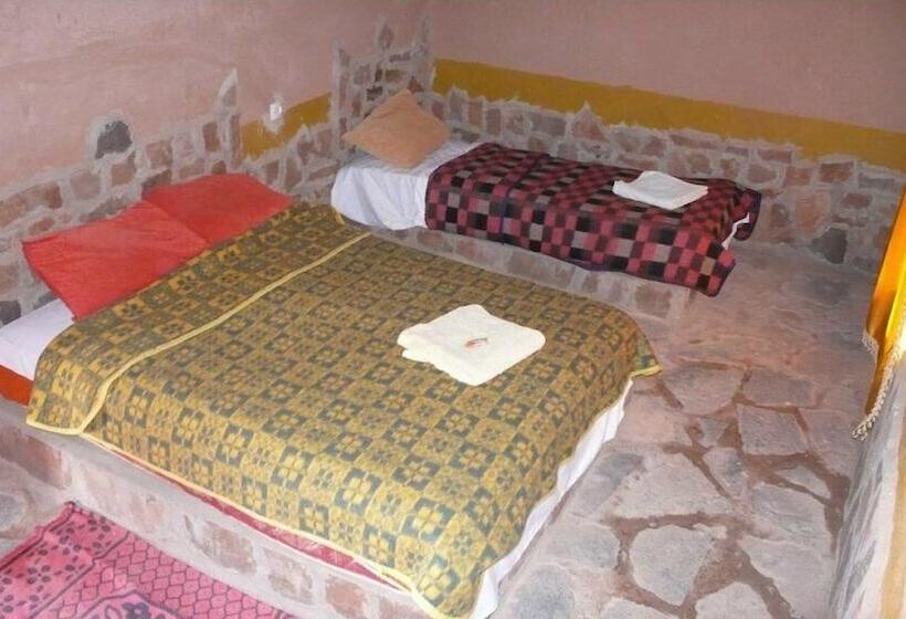 هاستل Auberge Camping Oasis El Mharech