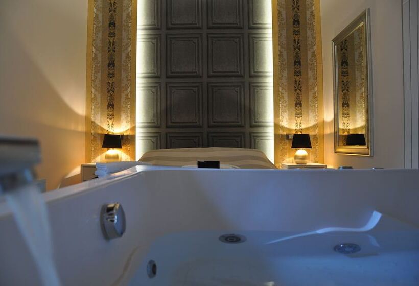 تختخواب و صبحانه Navona Nice Room