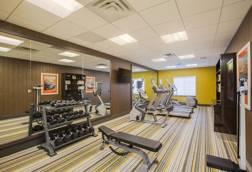 فندق Holiday Inn Express & Suites Eureka, An Ihg