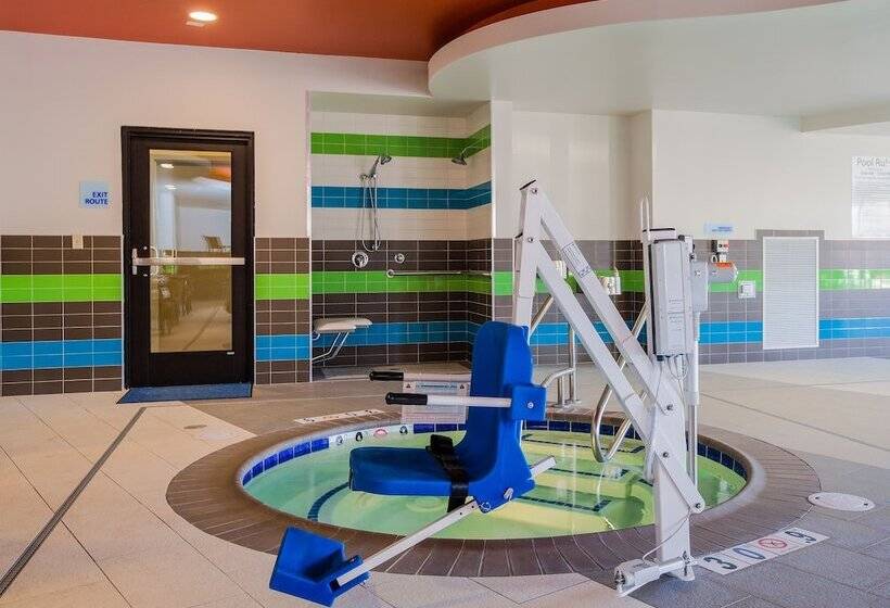 فندق Holiday Inn Express & Suites Eureka, An Ihg