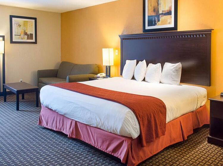 فندق Quality Inn & Suites Quantico