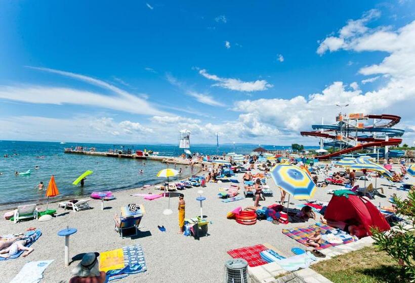 Mirta  San Simon Resort