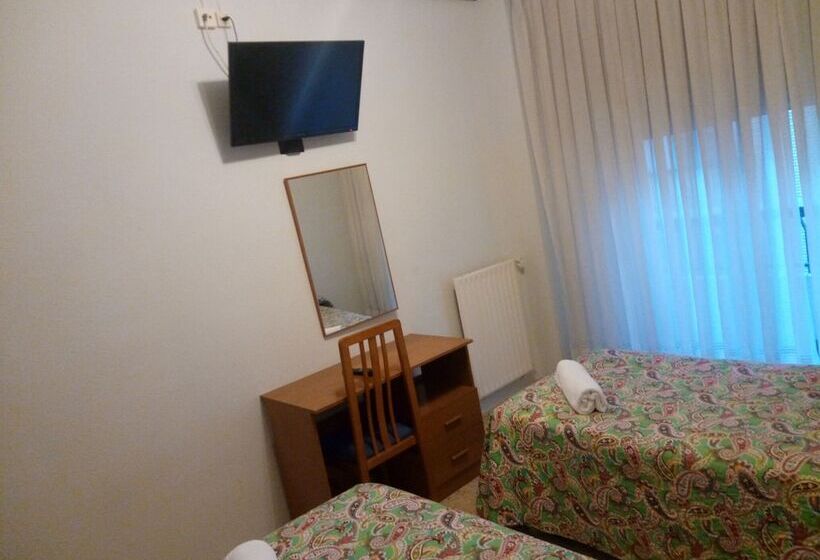 پانسیون Cinco Villas