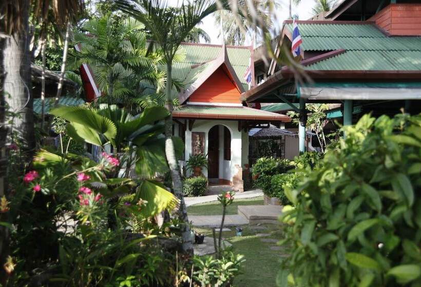 Friendship Beach Resort & Atmanjai Wellness Centre