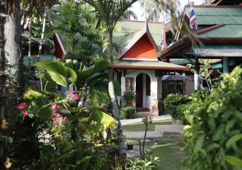 Friendship Beach Resort & Atmanjai Wellness Centre
