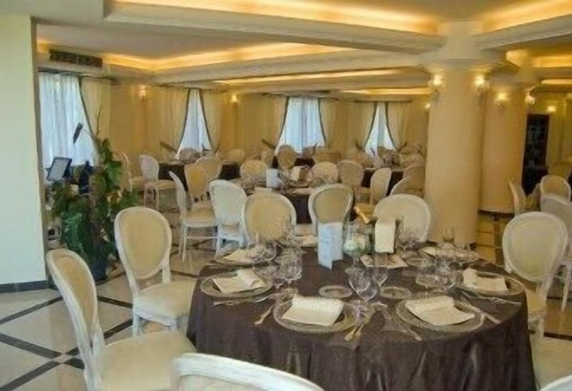 호텔 Bouganville Palace