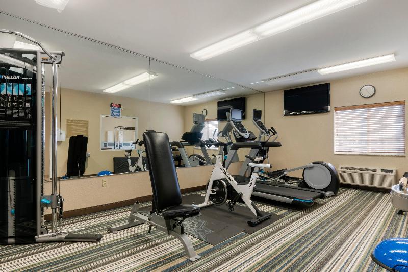 هتل Candlewood Suites Reading, An Ihg