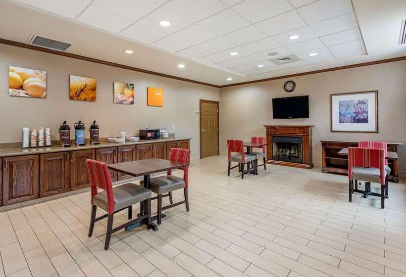 酒店 Comfort Inn & Suites Virginia Beach   Norfolk Airport