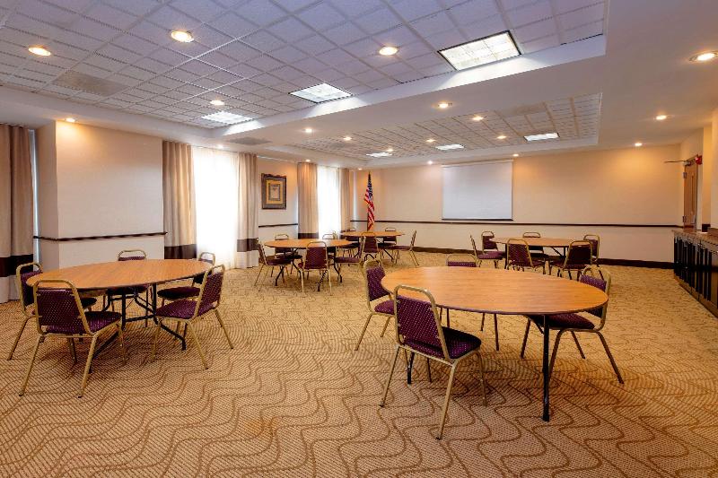 فندق Comfort Inn Near Quantico Main Gate North