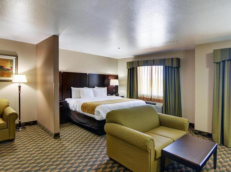 호텔 Comfort Suites