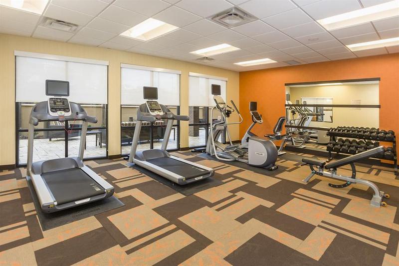 호텔 Courtyard By Marriott Stafford Quantico