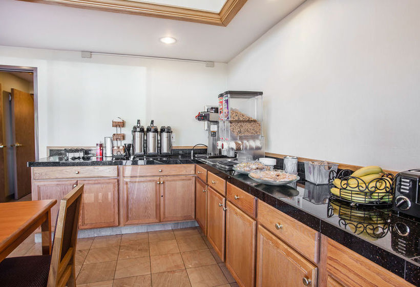 هتل Econo Lodge Federal Way