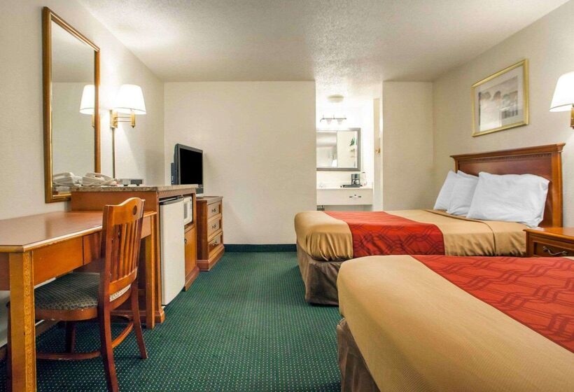 فندق Econo Lodge