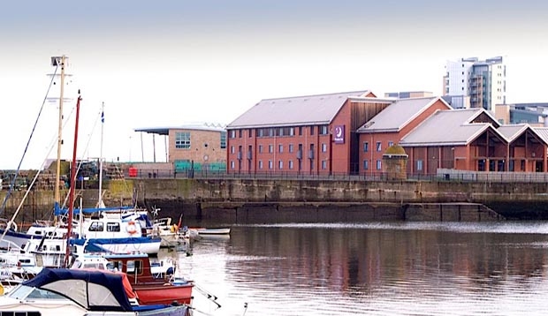 Premier Inn Edinburgh Leith Waterfront