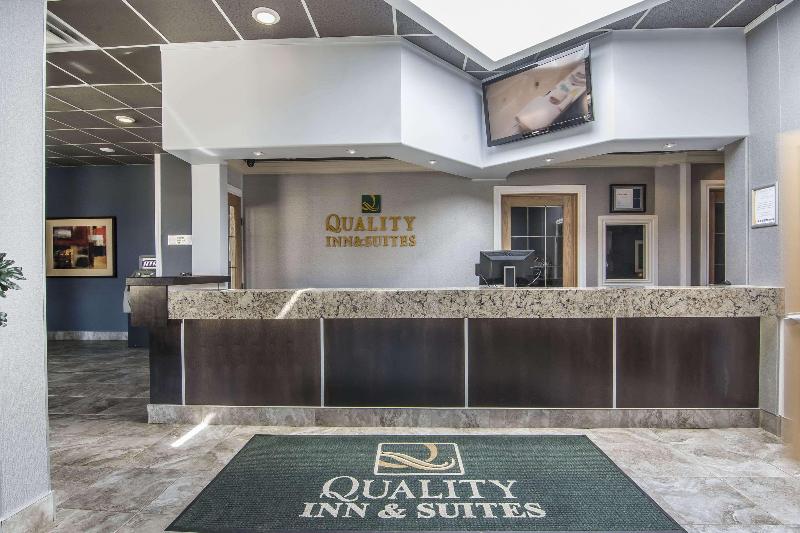 בית מלון כפרי Quality Inn & Suites