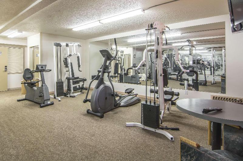 בית מלון כפרי Quality Inn & Suites