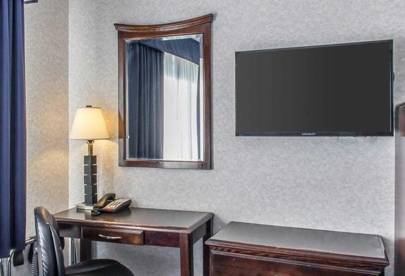 فندق Paramount Inn