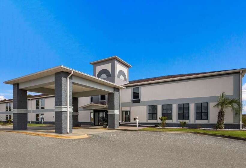 فندق Quality Inn
