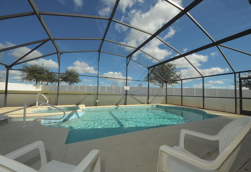 בית מלון כפרי Starmark Vacation Homes