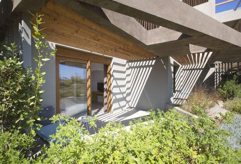 ホテル Thalatta Seaside