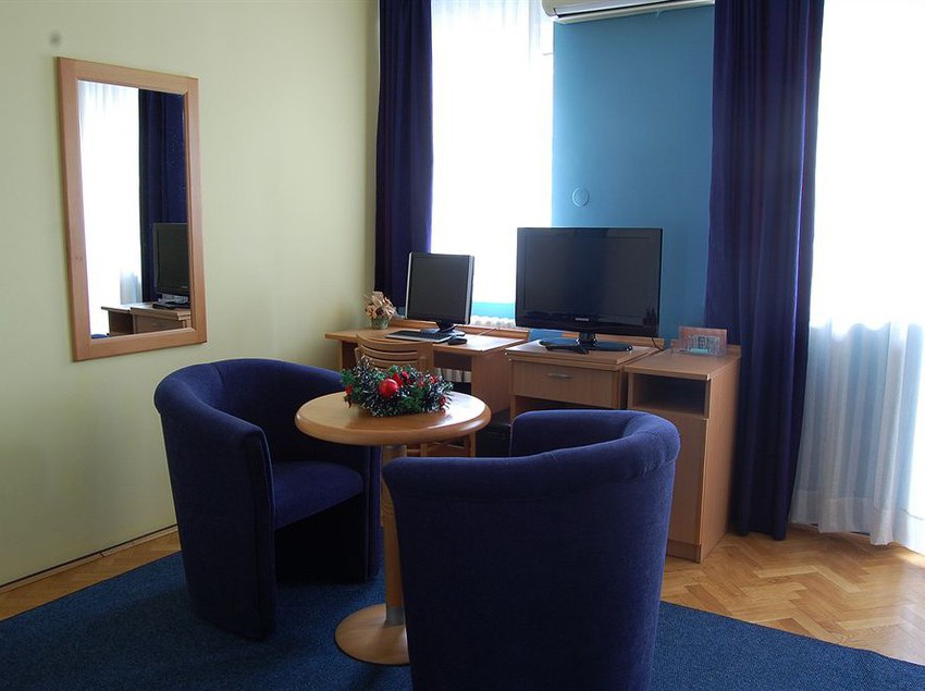 Voyager Bed & Breakfast