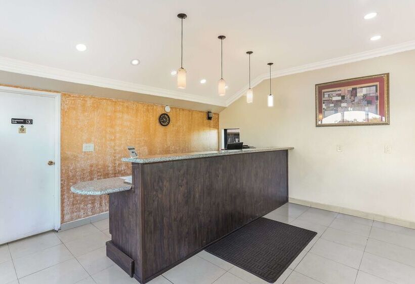מוטל Americas Best Value Inn And Suites El Centro