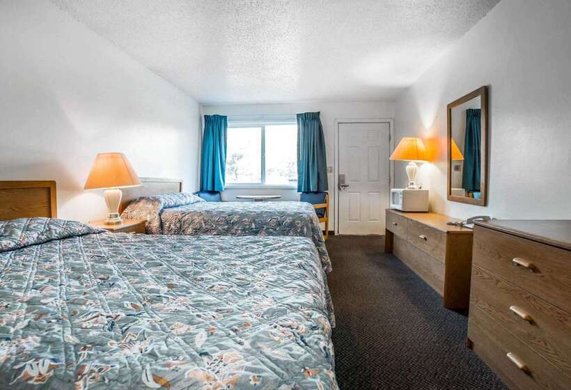 מוטל Rodeway Inn & Suites