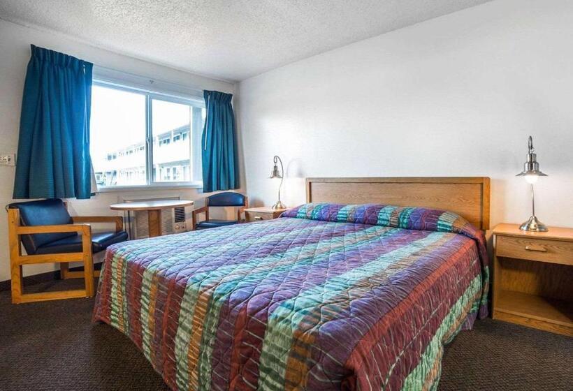 מוטל Rodeway Inn & Suites