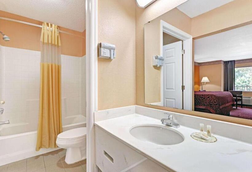 מוטל Sunset Inn Daytona Beach