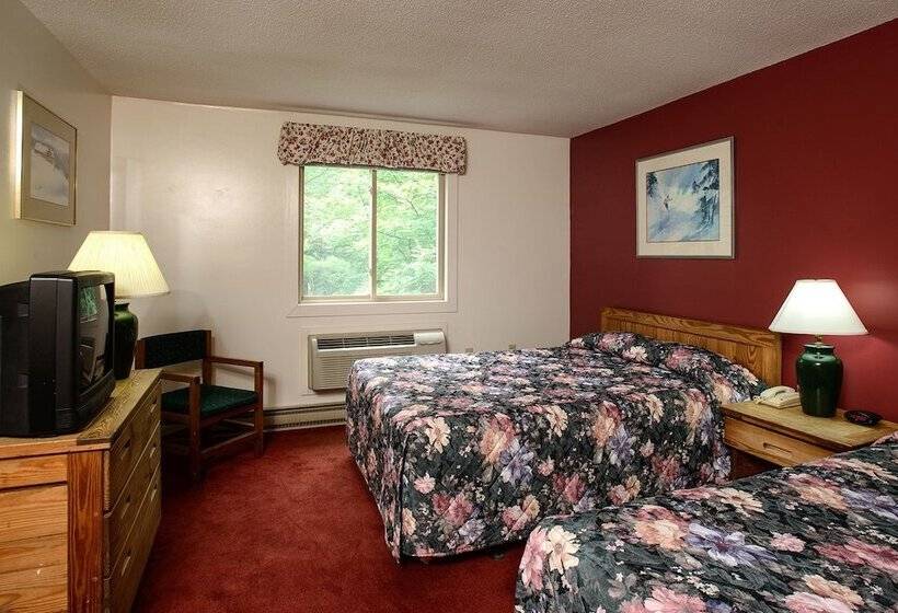 منتجع Snowy Owl Inn